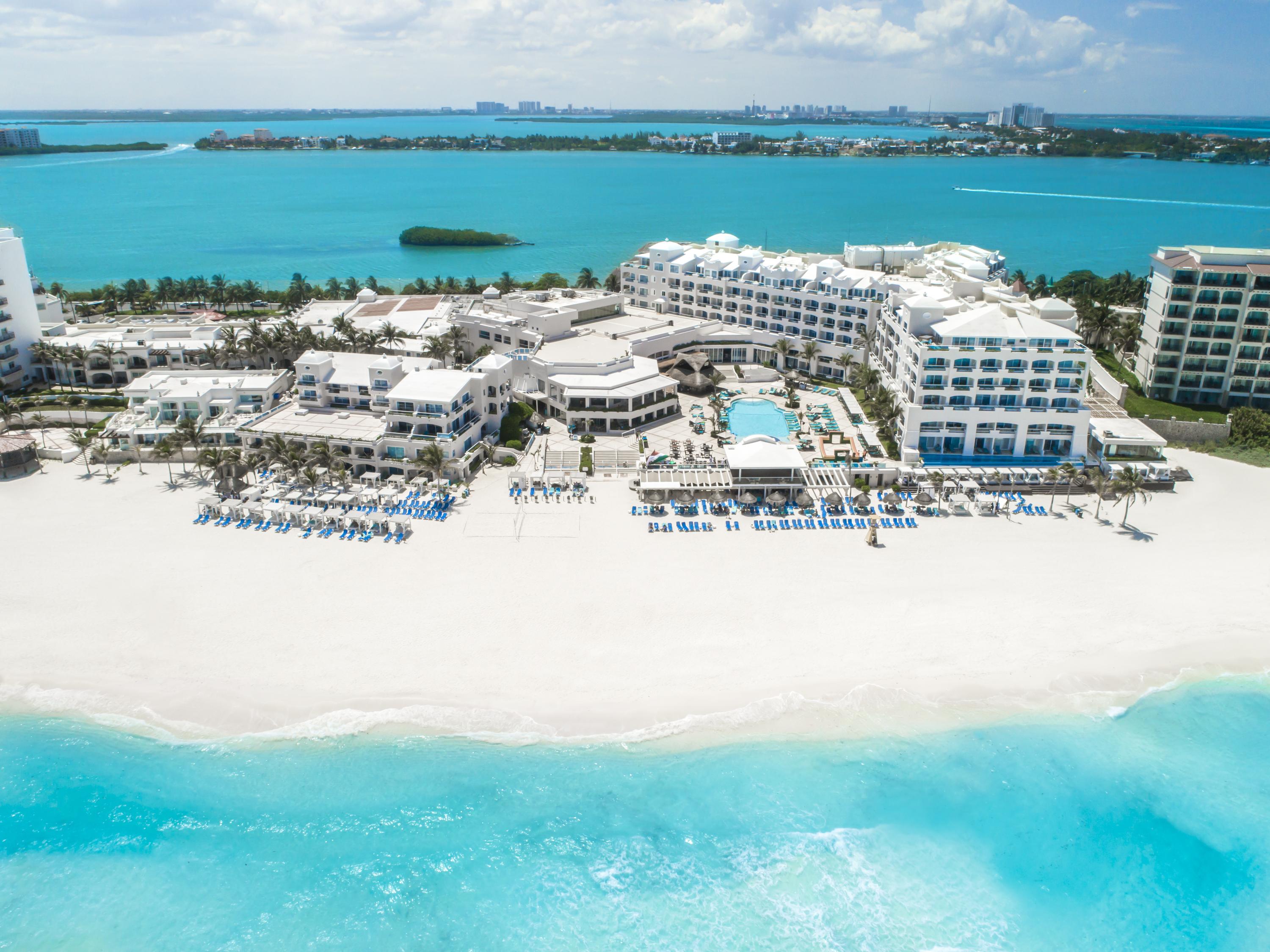 Sunscape & Resort