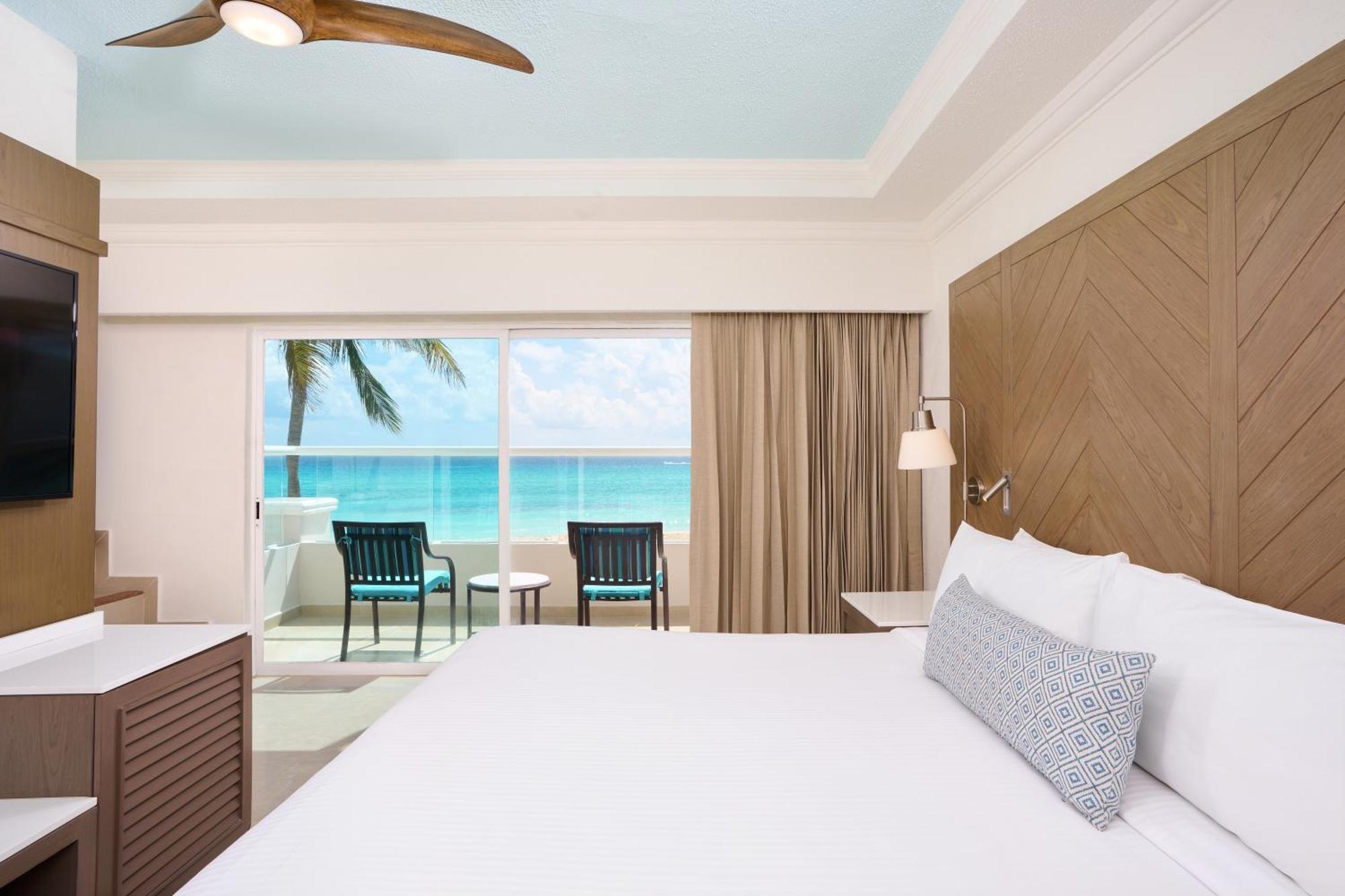 Sunscape & 4* Cancun