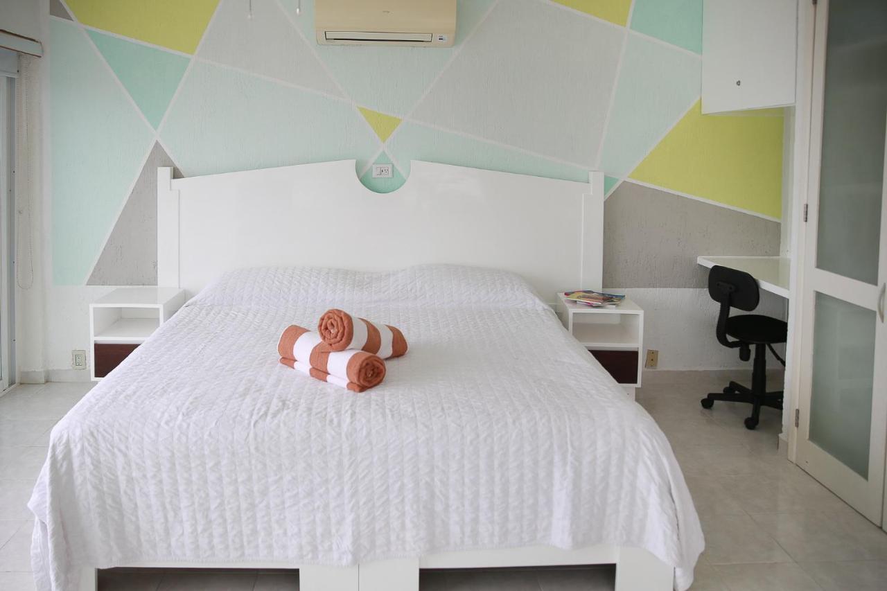 Brisas Shores Ocean View Terrace Apartments, And Pool, Zone * Cancun