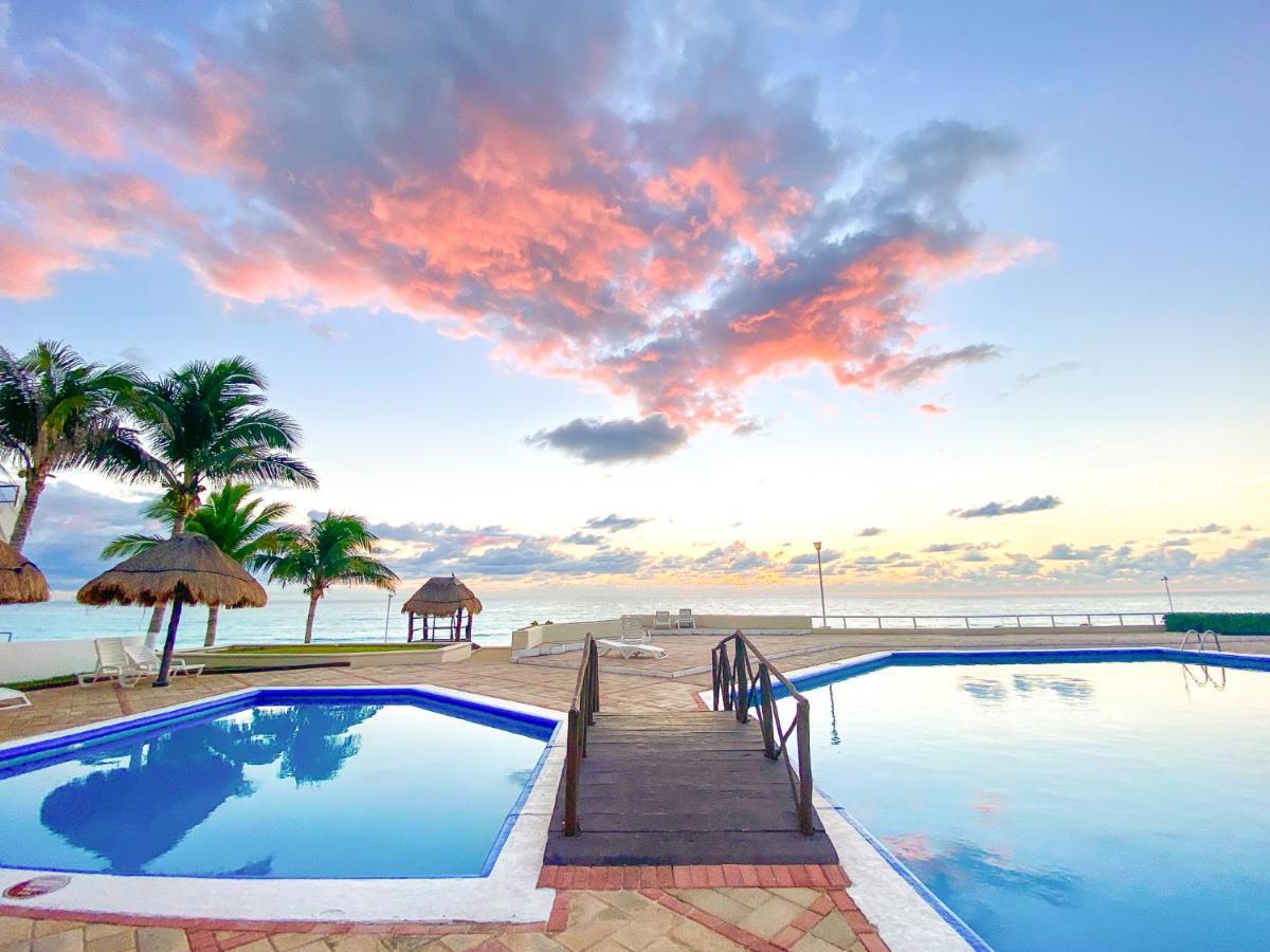Brisas Shores Ocean View Terrace Apartments, And Pool, Zone Apartment