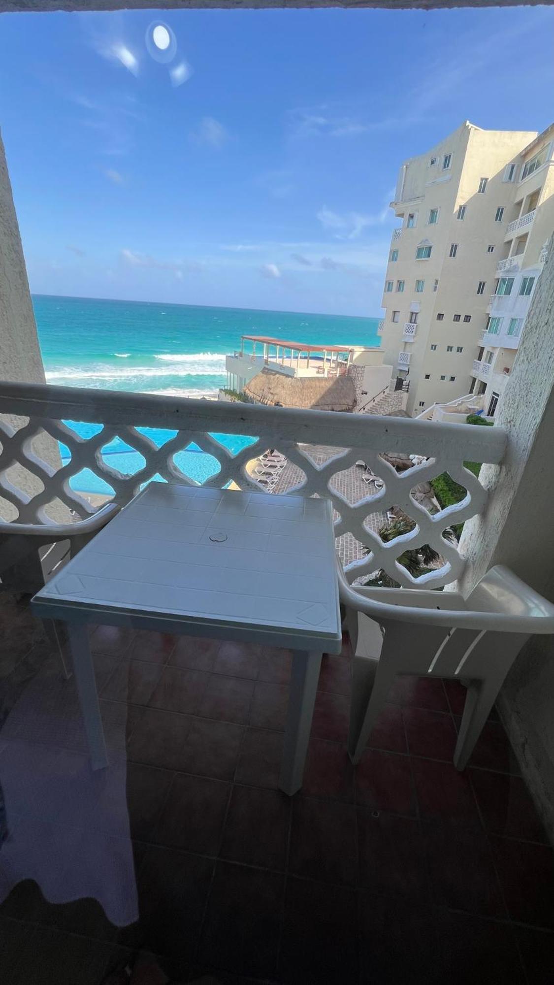 “magic Sunrise At Cancun” * Cancún