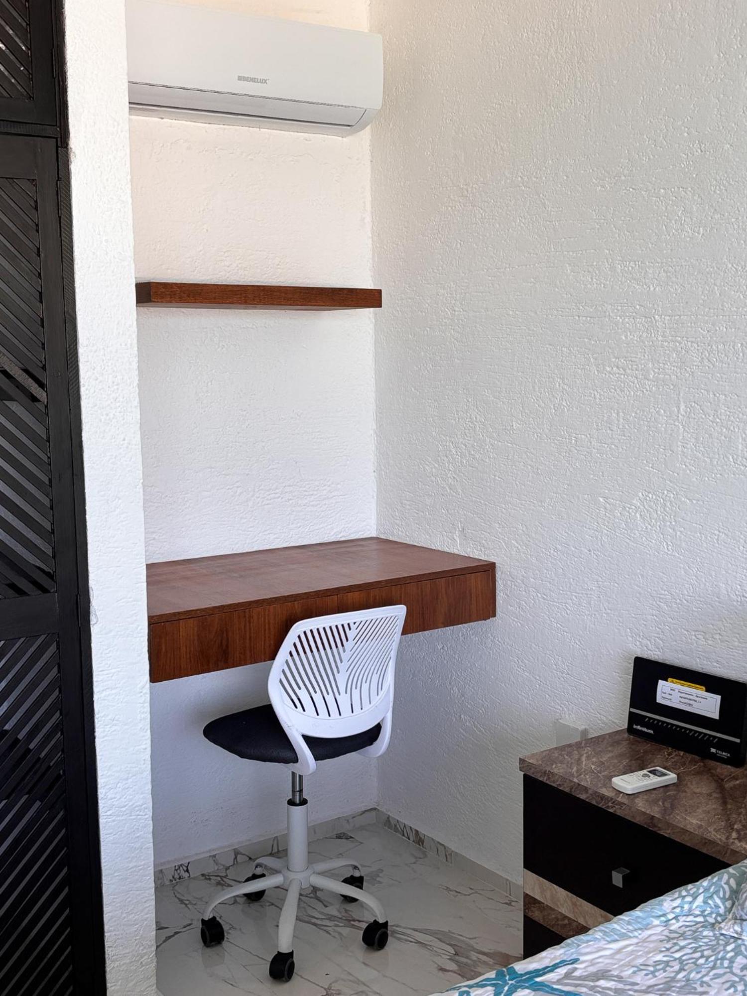 Brisas Shores Ocean View Terrace Apartments, And Pool, Zone * Cancun