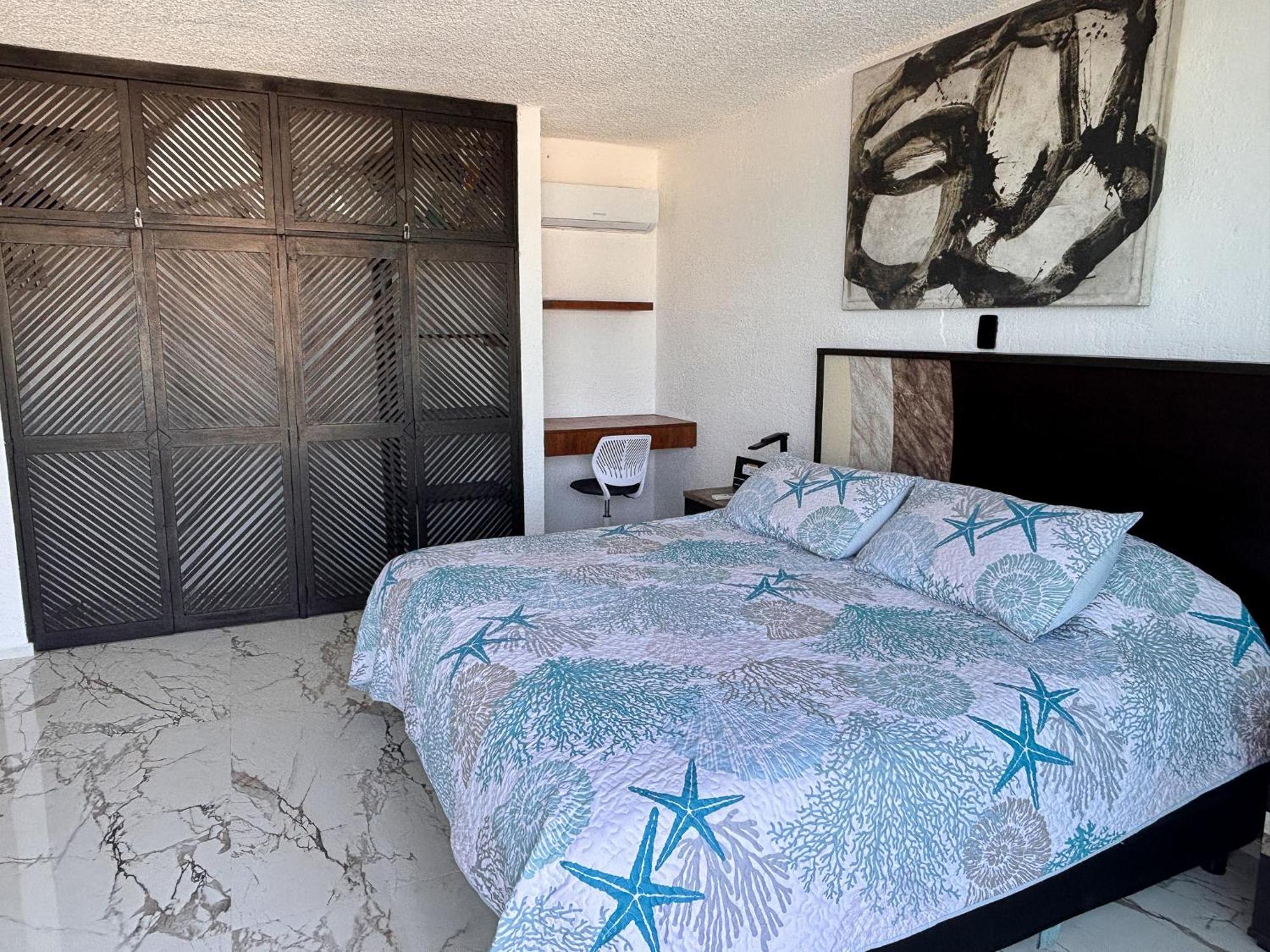 Brisas Shores Ocean View Terrace Apartments, And Pool, Zone