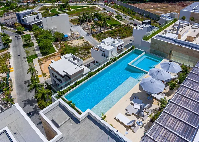 Condos @ Riva